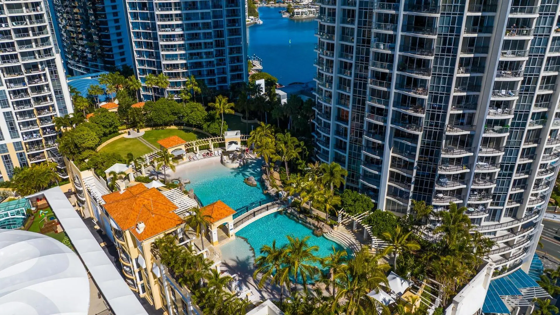 Chevron Renaissance Surfers Paradise Sleeps 10 4Th Floor - Optimise Bnb Χρυσή Ακτή 0*,