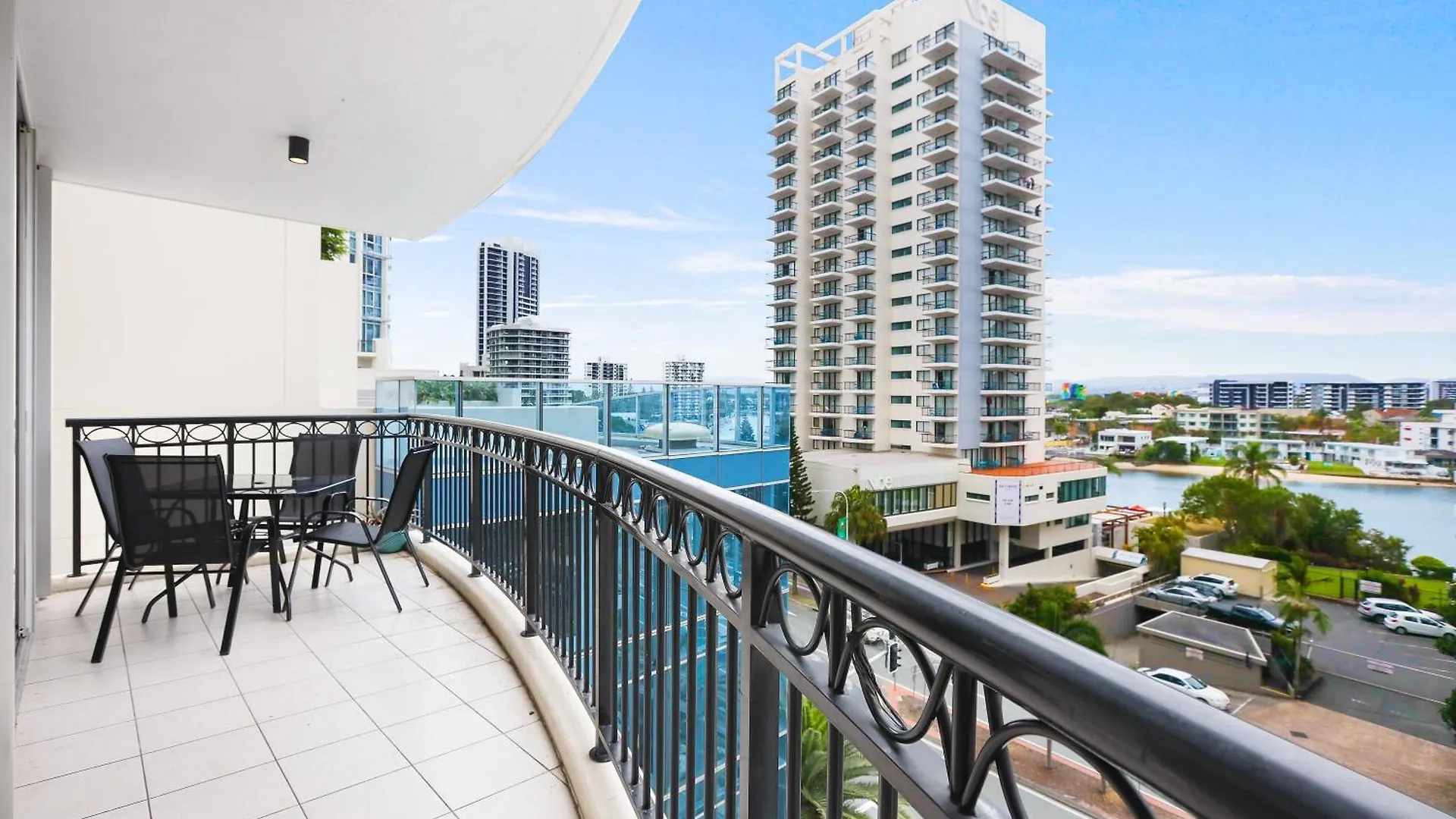 Chevron Renaissance Surfers Paradise Sleeps 10 4Th Floor - Optimise Bnb Χρυσή Ακτή Διαμέρισμα